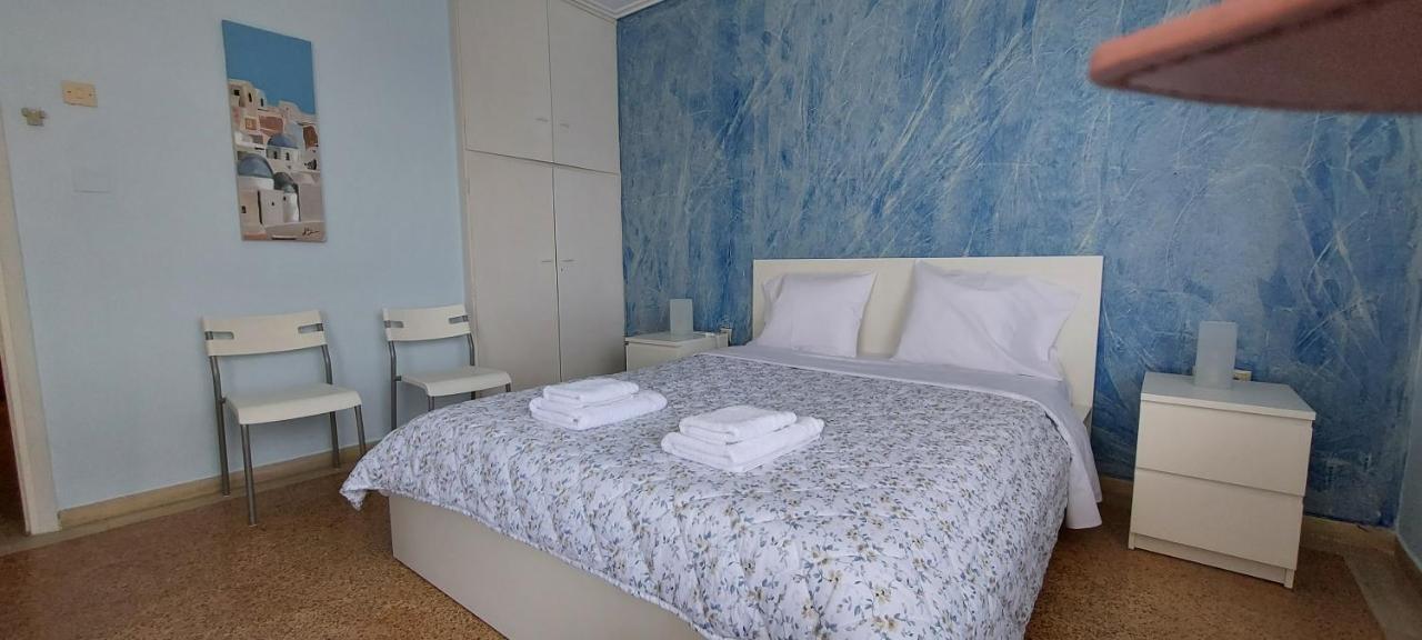 Oikika B10 Apartment Artemida  Ngoại thất bức ảnh